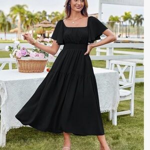 Elegant Black Maxi Dress